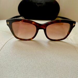TOM FORD Sunglasses - Style: Lauren 0614, size 52/19/140, Havana brown.